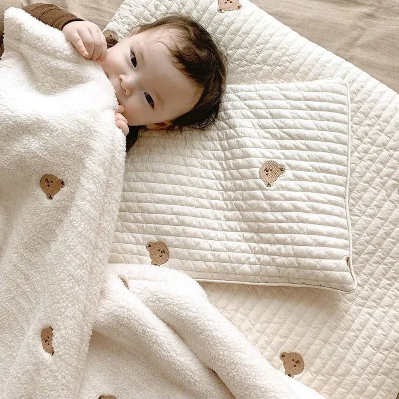 Baby Coral Fleece Blanket – Cozy Warmth for Little Adventures - LunaKit Baby